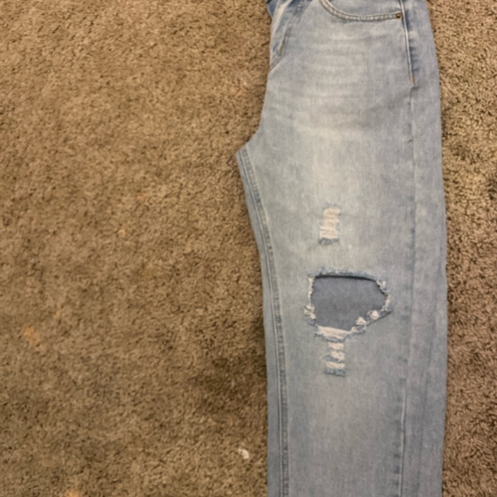 Jeans - Picture 2 of 4